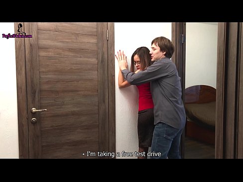 ❤️ Секси Брокер сензуално ја дрка пичката и се заебава додека го продава својот стан - Кремпаи ❤ Квалитетен секс на mk.superpornpics.ru ❌